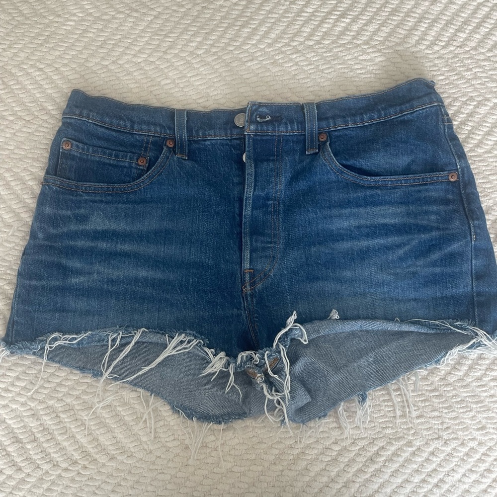 Levi’s 501 denim shorts